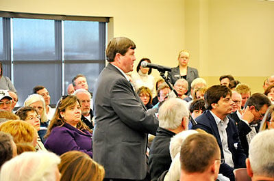 Hickenlooper kick-starts economic development plans