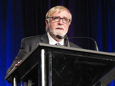 Local restaurateur honors those who make a difference