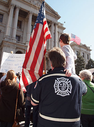 Capitol rally draws union supporters, opponents