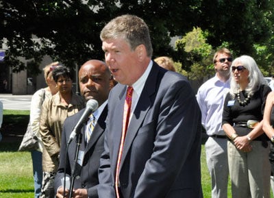 Hancock picks transition veteran Huggins to help assemble new administration