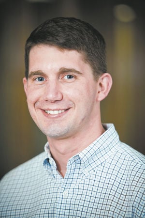 Gay veteran drops out of primary, accepts newly created party post