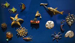 STYLE MATTERS: Madeleine Albright: “Read my Pins”