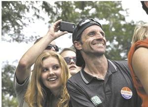 Obama returns to Colorado as GOP chooses Romney