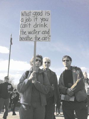 Supporters of ‘fracking’ defend the practice