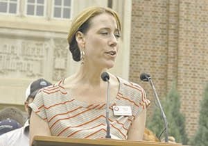 Immigration issue splits delegation