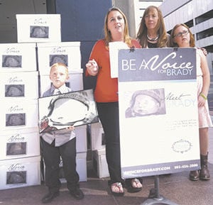 Personhood proponents submit 139,650 sigs