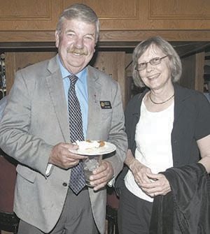 Hopeful GOPs meet in smoke-filled room; seek senate takeover