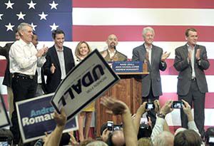 Former Prez Clinton pitches Dems in Colorado