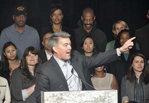 Bush rallies for Colorado Republicans