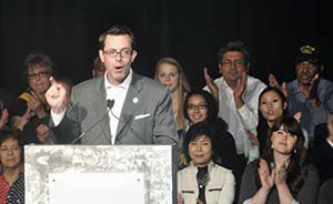 Bush rallies for Colorado Republicans