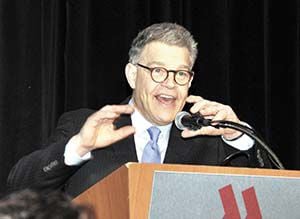 Dems rally with Franken at 2015 Jefferson Jackson Dinner