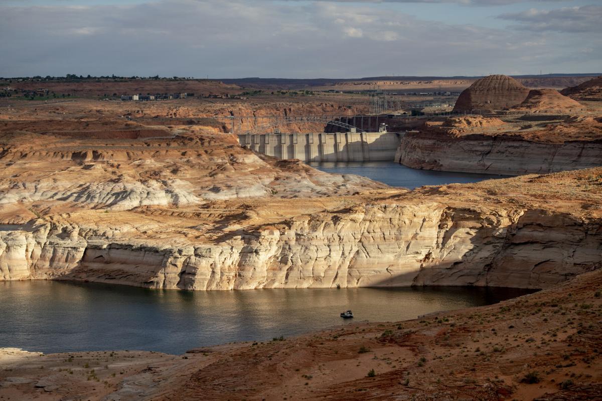 Lake Powell 1 .JPG