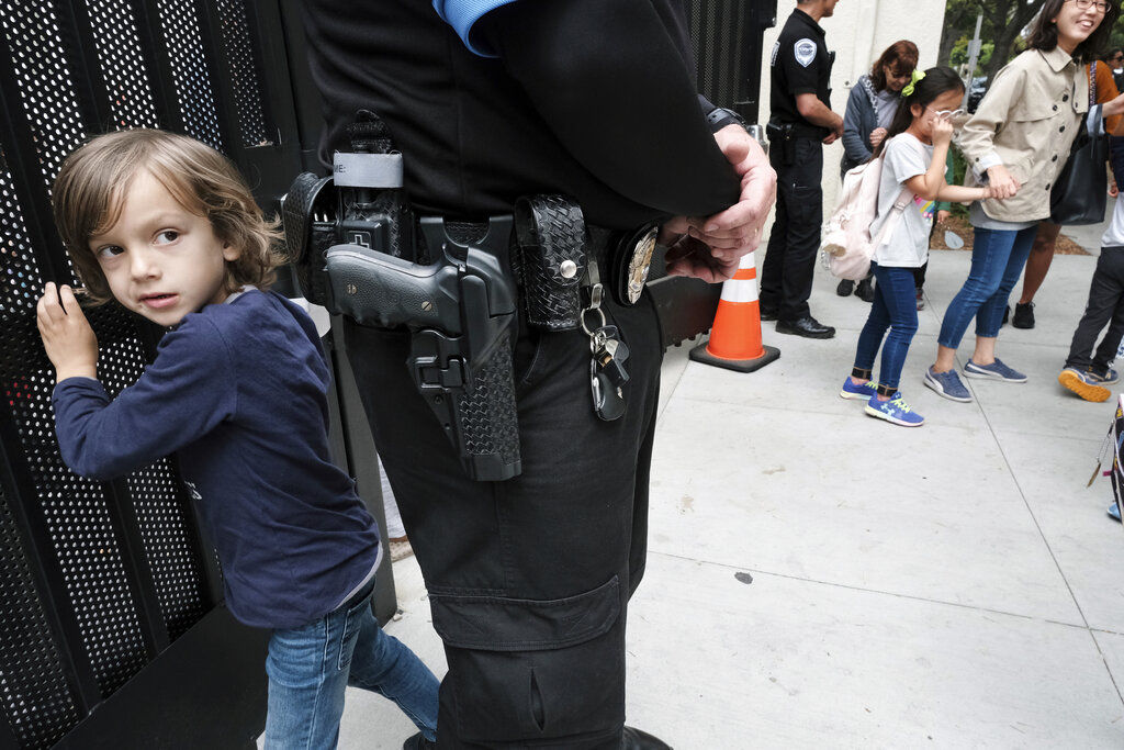 Schools turn to technology to reduce toll during shootings