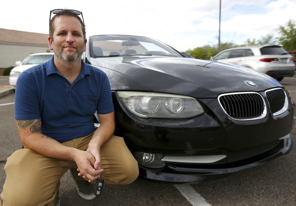 As car sharing picks up in US, so do legislative battles