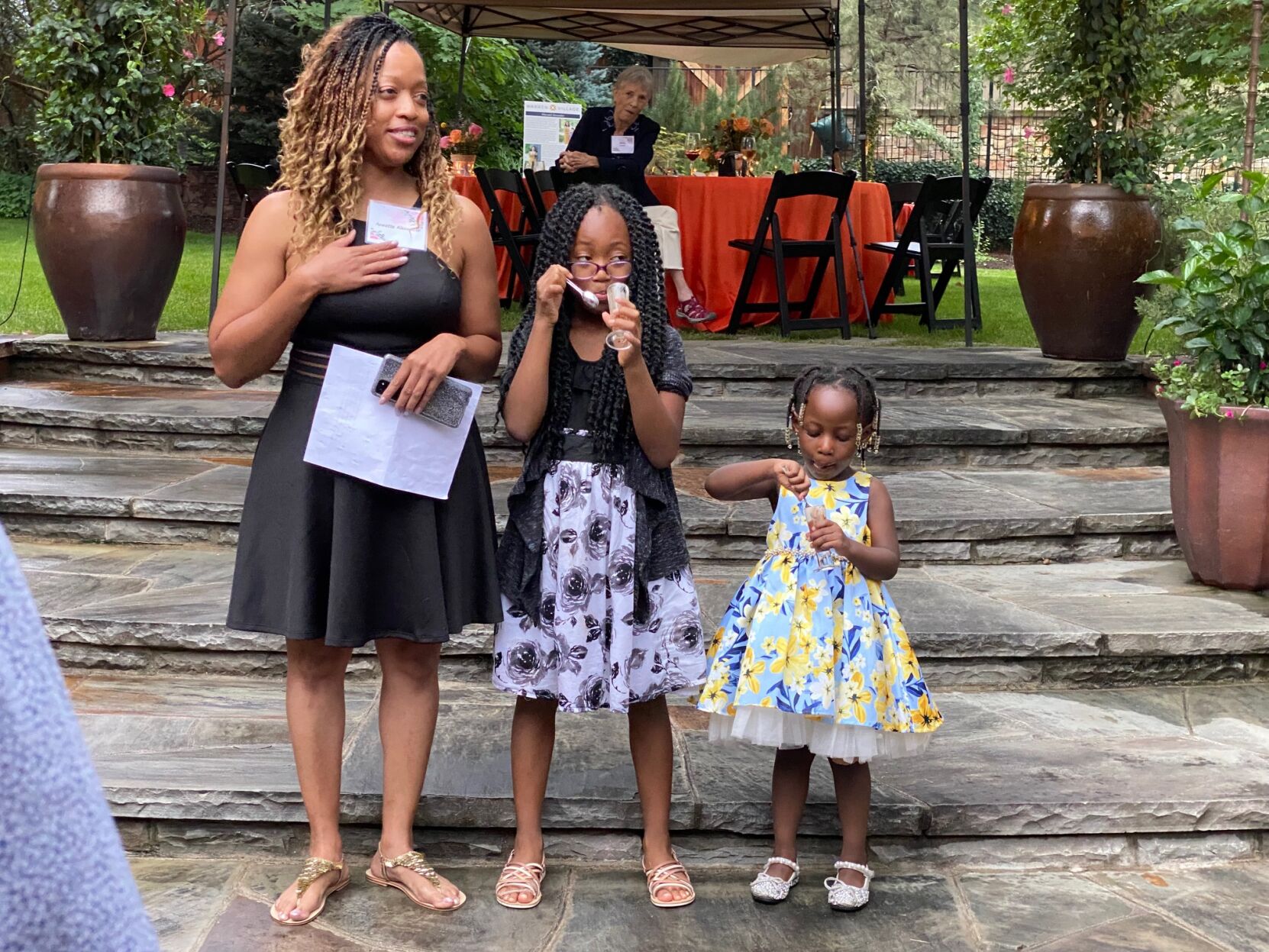 NONPROFIT REGISTER | Rain didn’t dampen spirits at thank-you fete