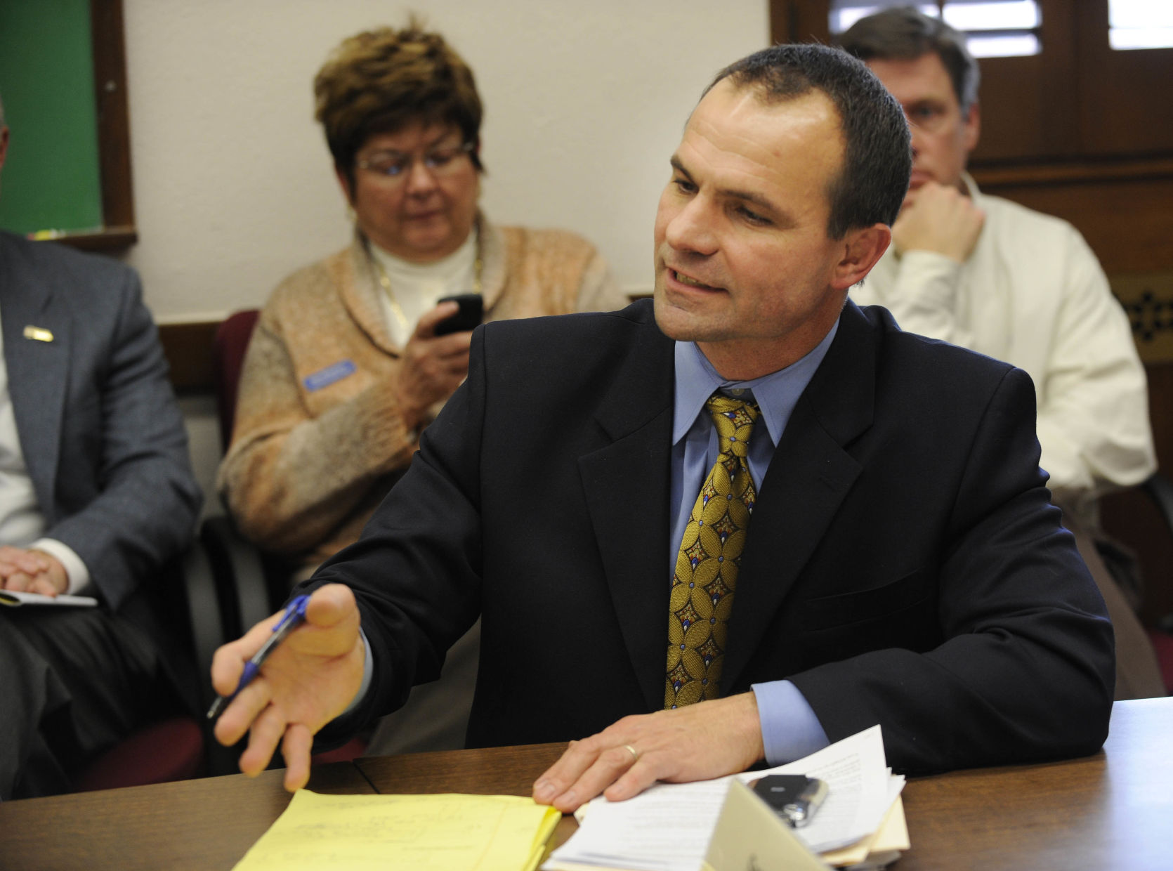 Former state Sen. Shawn Mitchell posts profane attacks on Rep. Susan Lontine