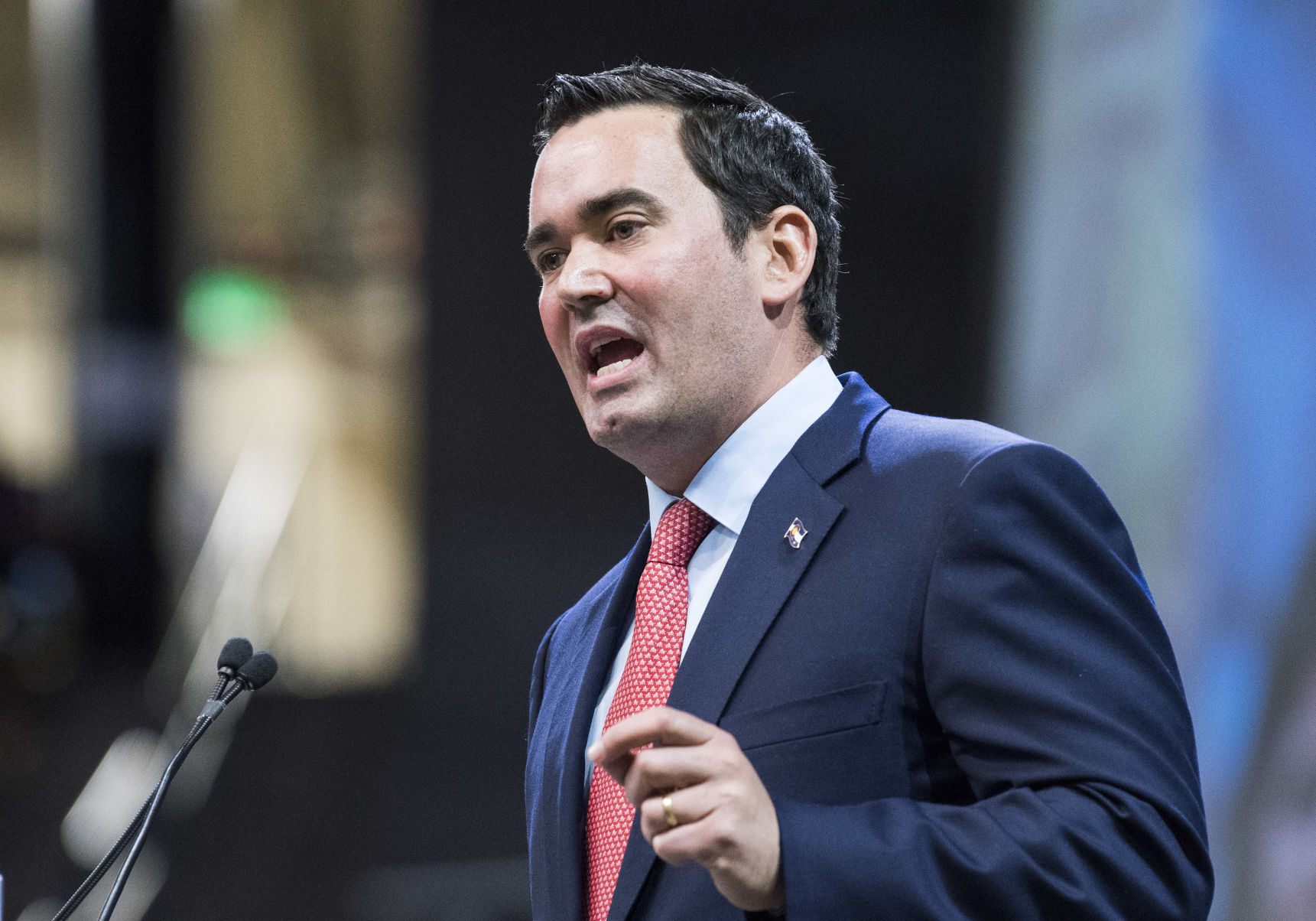 Poll: Stapleton tops Republican field for Colo. governor