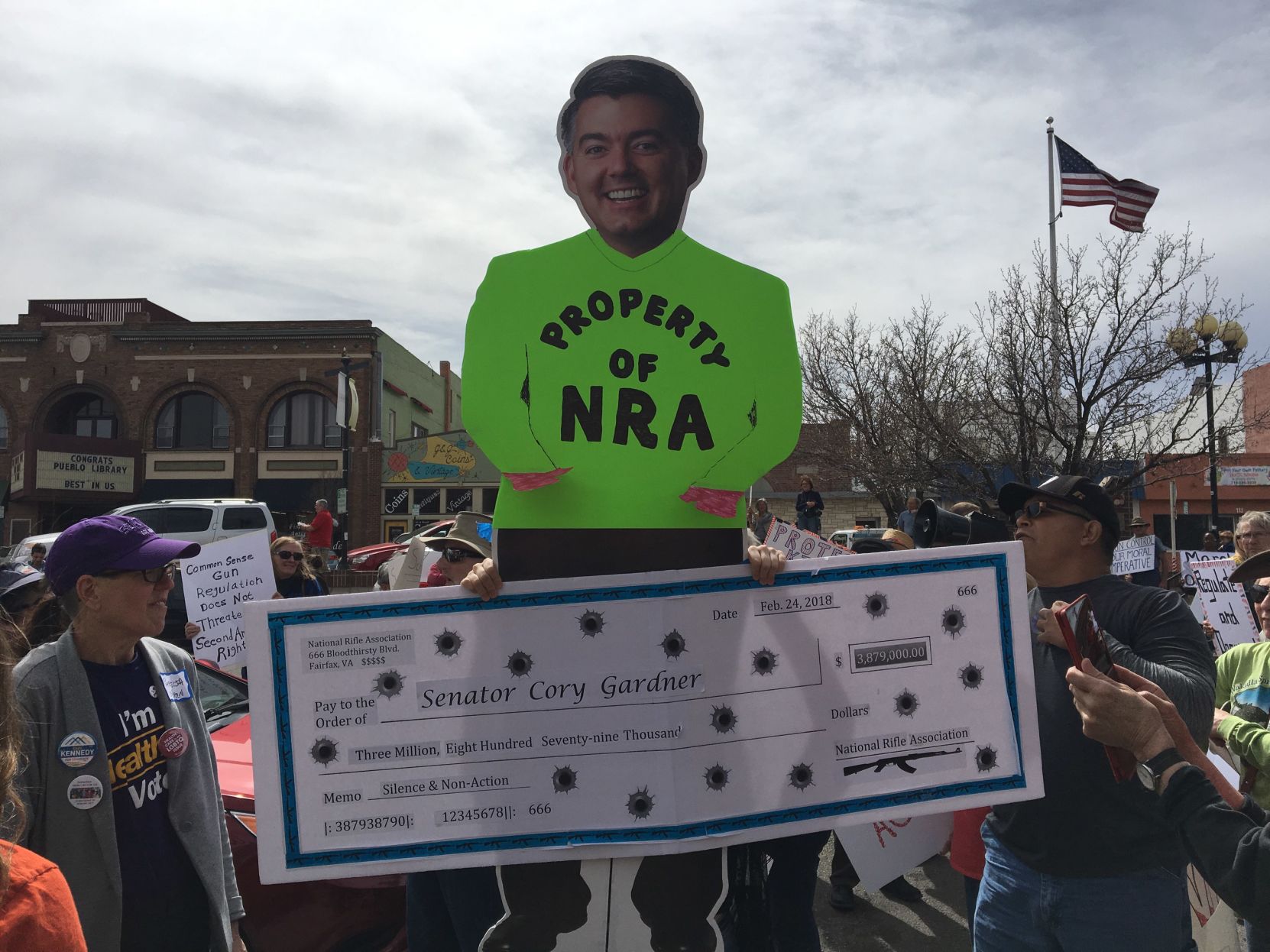 Colorado politicos react to young people’s marches on gun violence