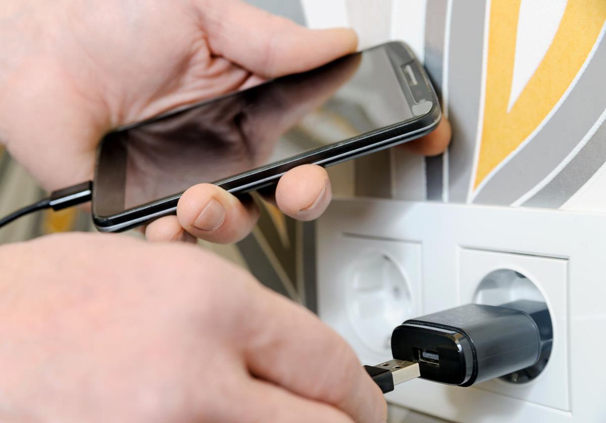 No more tickets for charging phones at outlets in Boulder