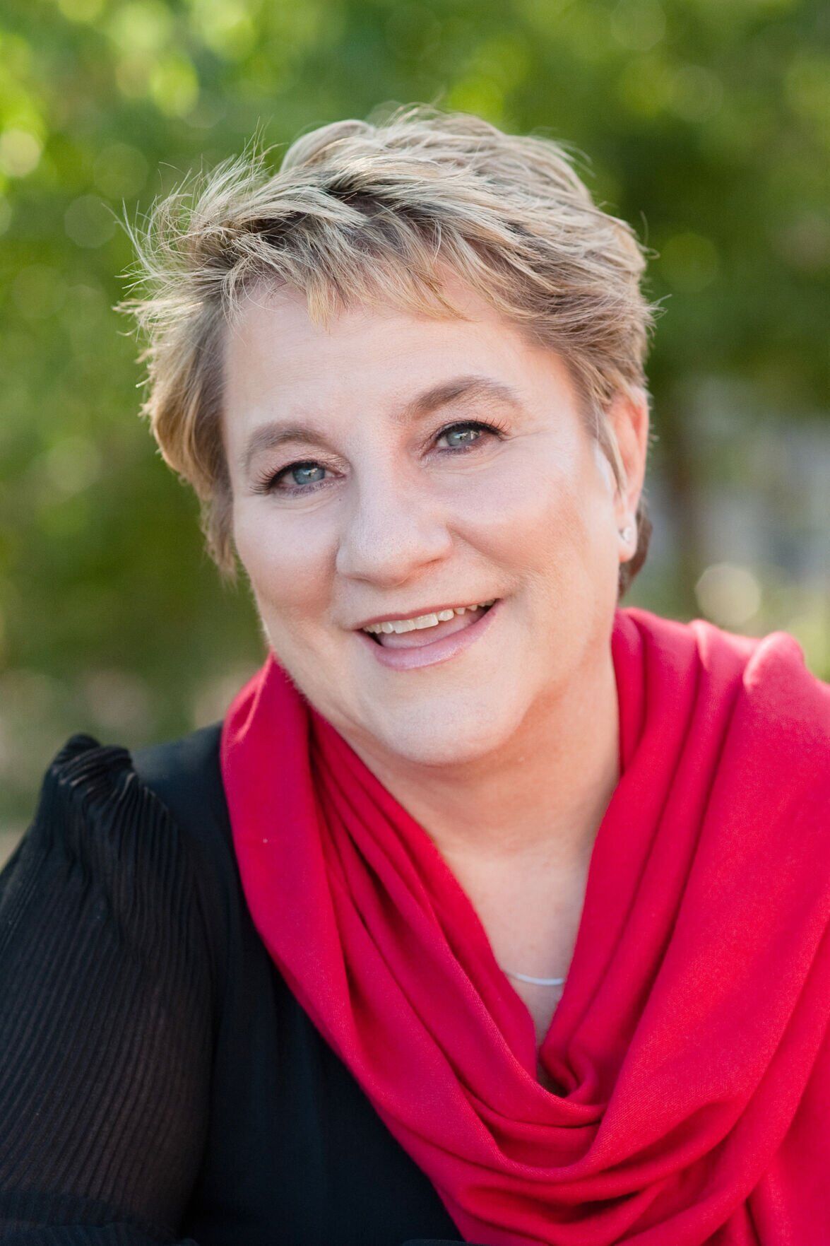 Colorado Springs councilwoman announces intent to serve through cancer treatment