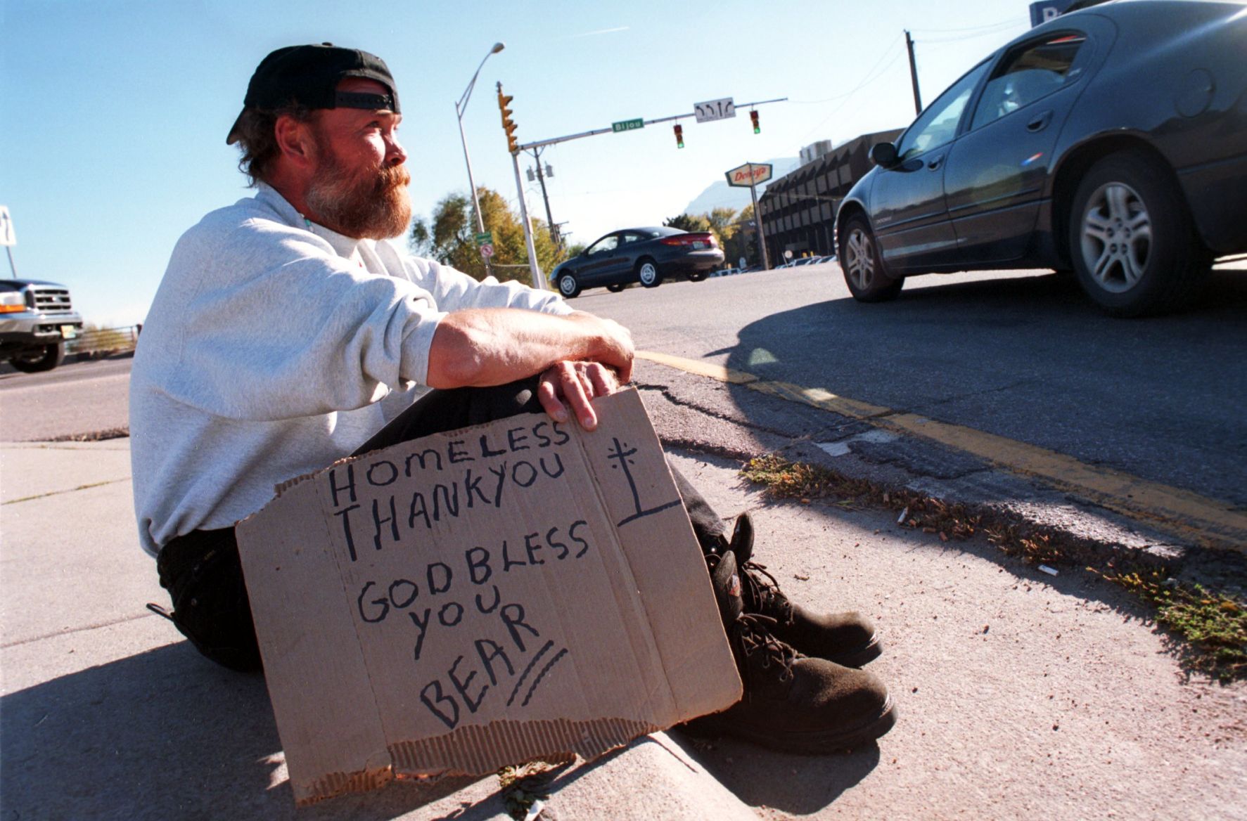 ACLU demands 31 Colorado cities repeal anti-panhandling laws