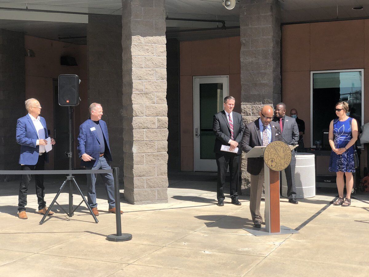 Denver council approves behavioral health contract amendment in split vote