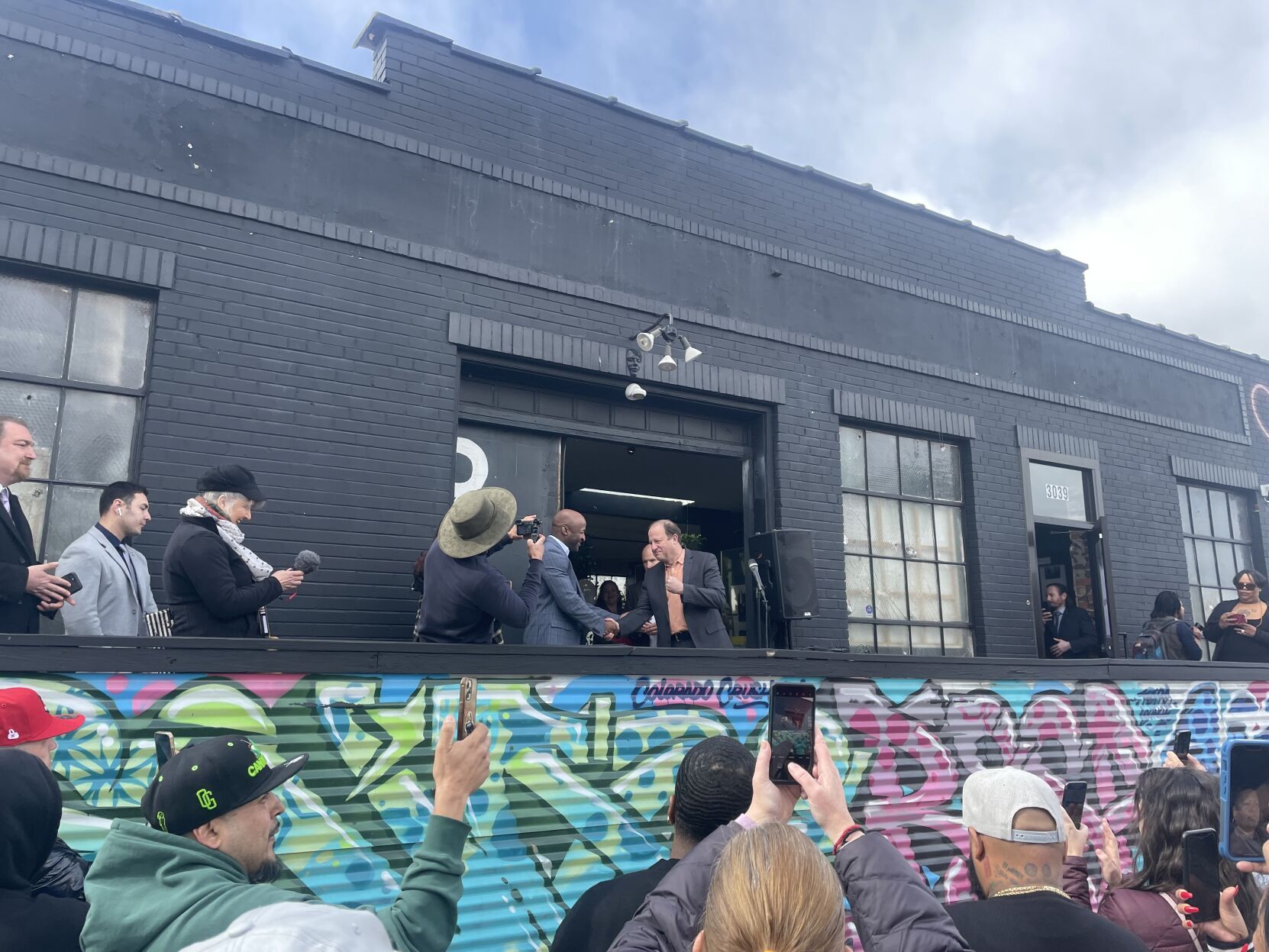 Gov. Polis, Mayor Hancock celebrate first licensed marijuana hospitality establishment in Denver