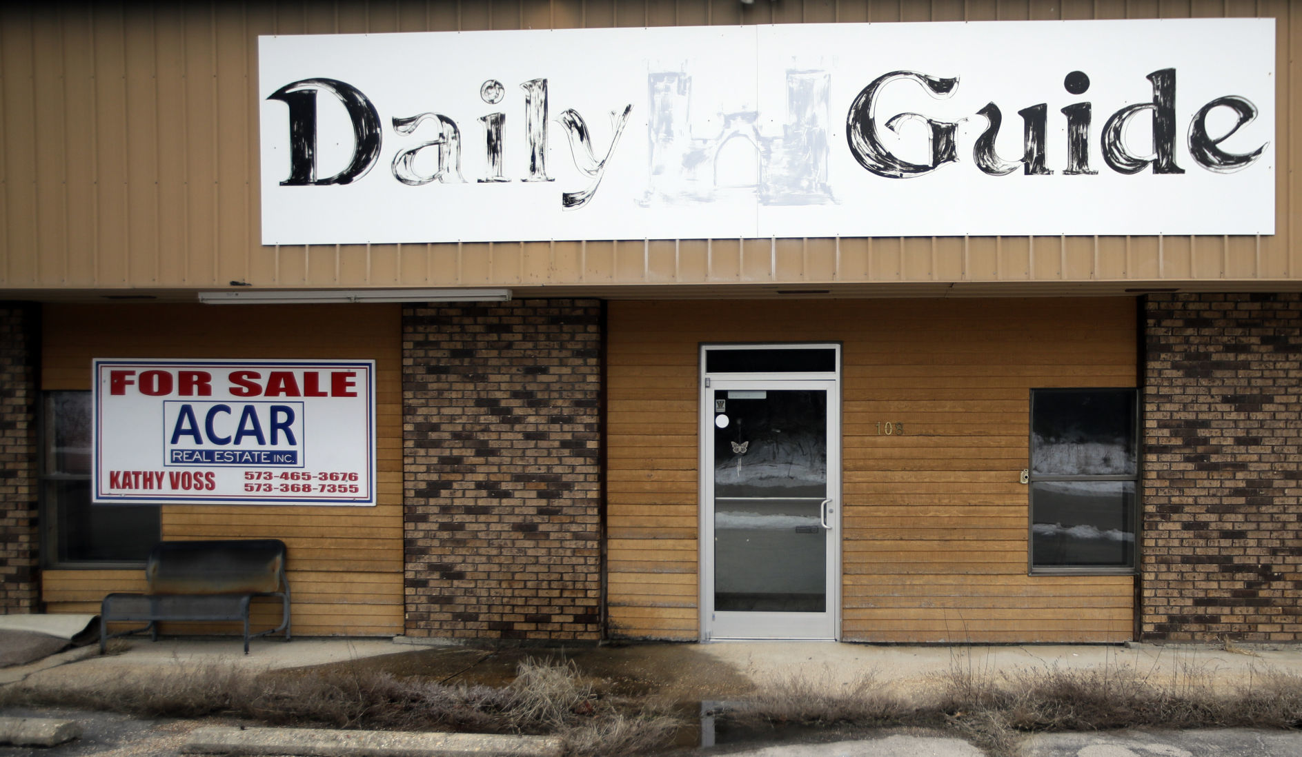 Fading Light part 1: America is losing its small-town newspapers (VIDEO)