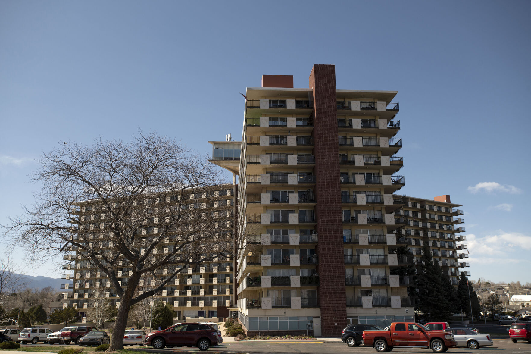 Colorado National Guard confiscates thousands of COVID-19 vaccine doses from Colorado Springs medical spa