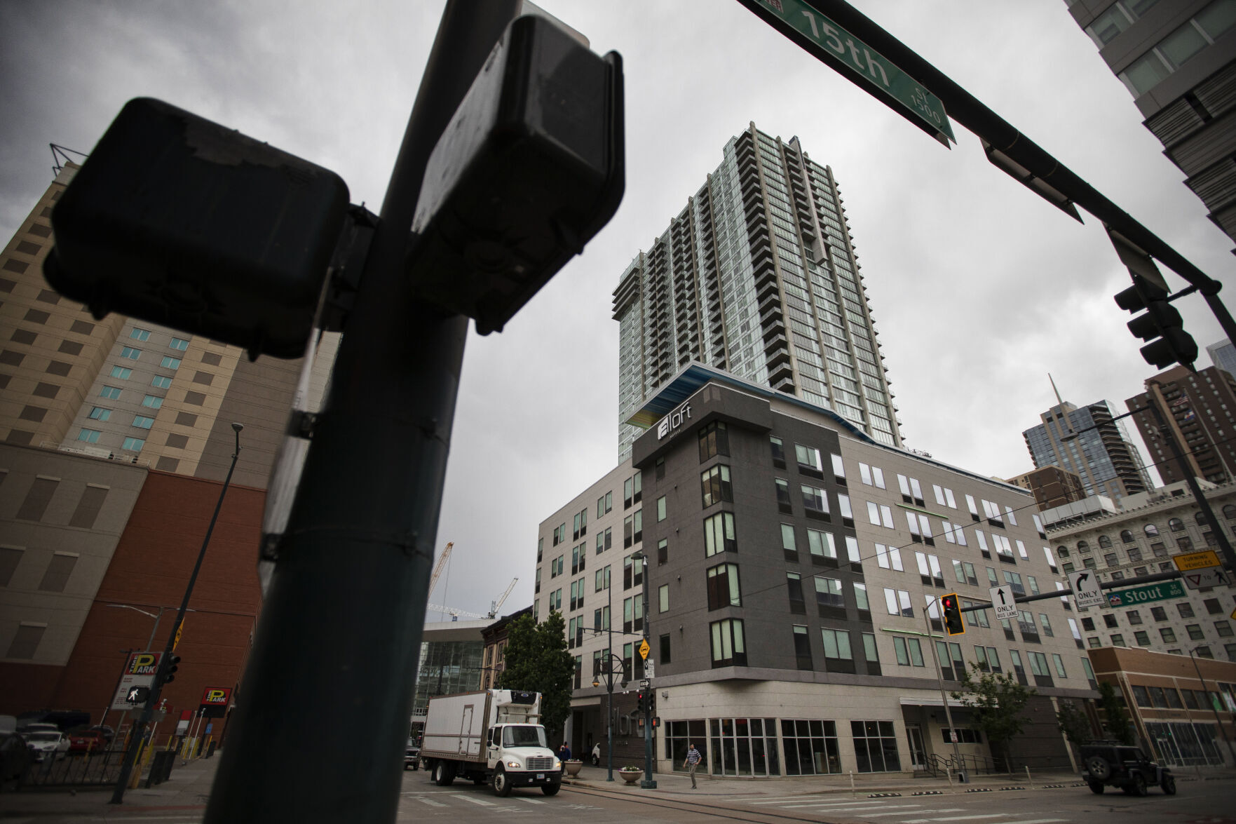 Report: Denver lodging bounces back, but lags behind national recovery