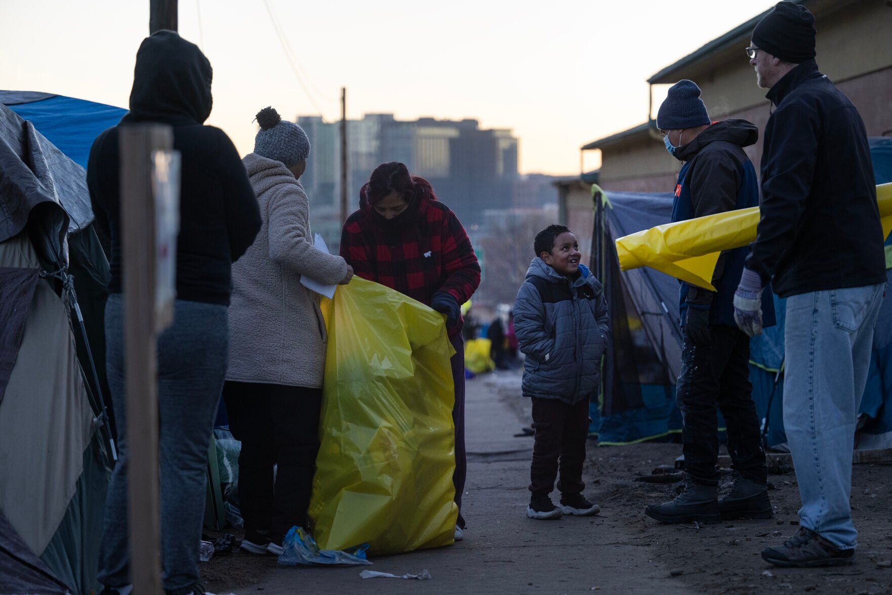 Denver to close four immigrant shelters, starting with Aurora