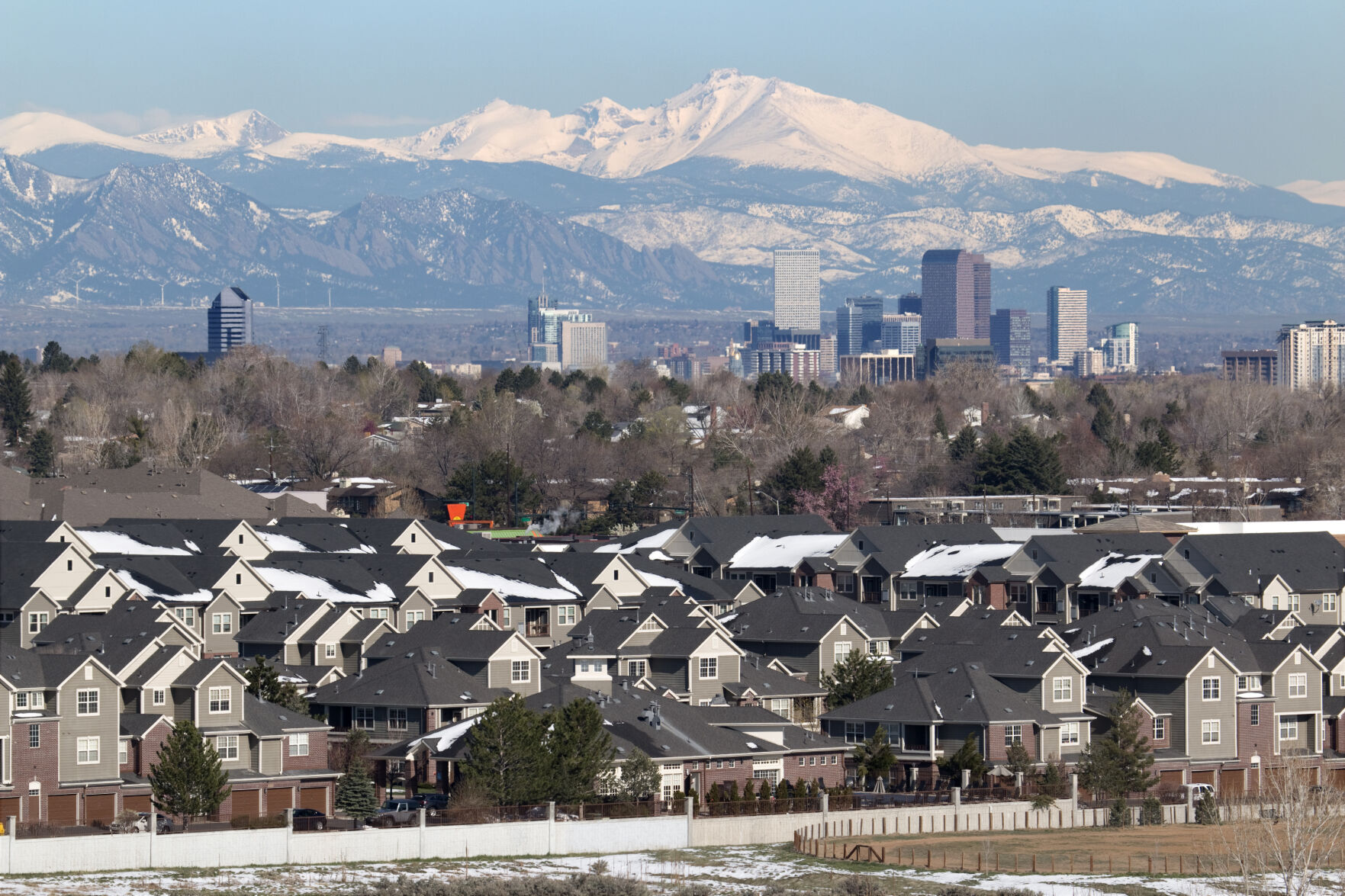 Colorado senators pass evictions bill; Republican Deborah Flora qualifies for 4th CD primary; lawmakers target kids’ use of social media | WHAT YOU NEED TO KNOW