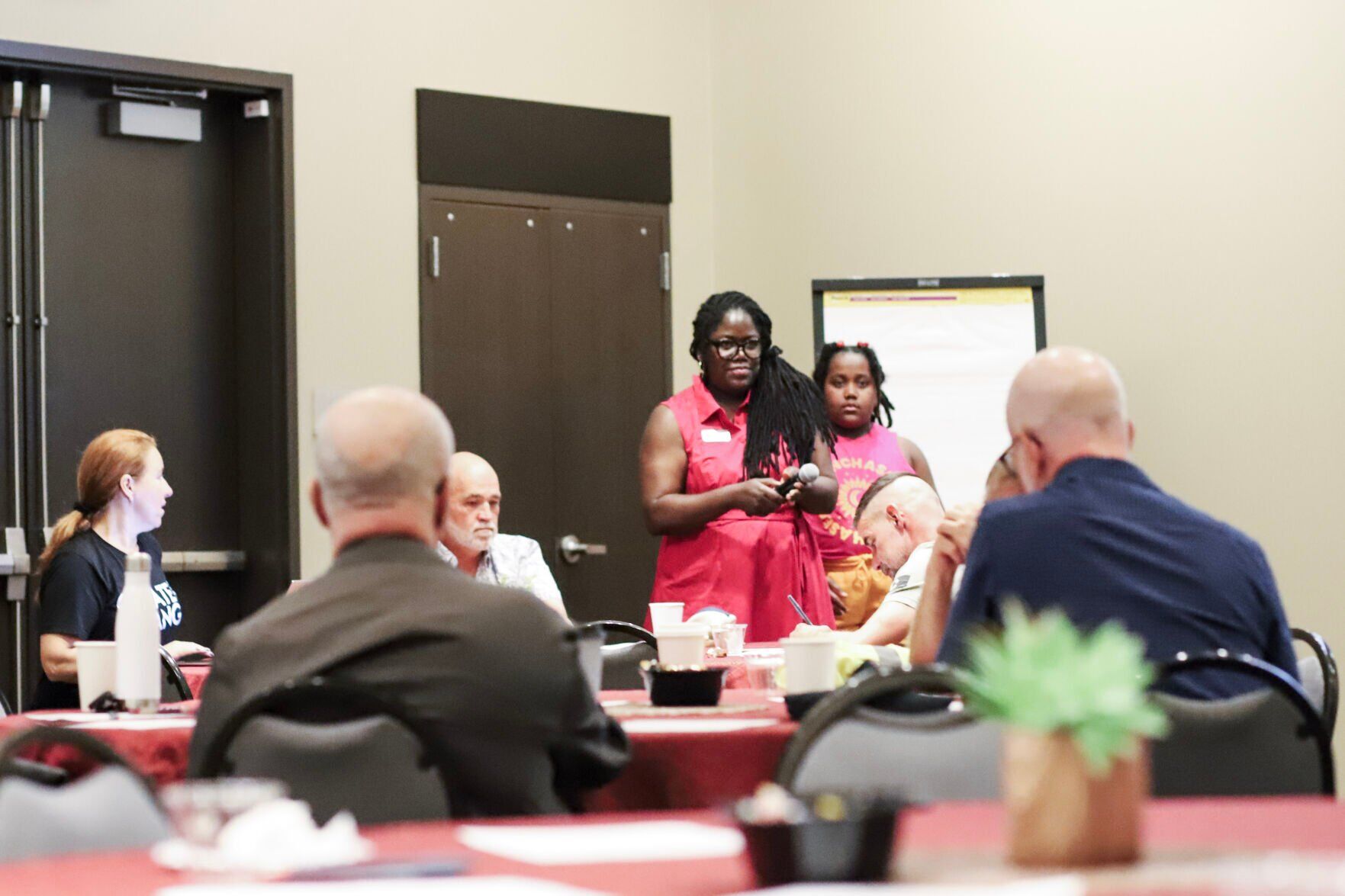 Mayor-elect’s committee holds economic public forum, one of many through next week