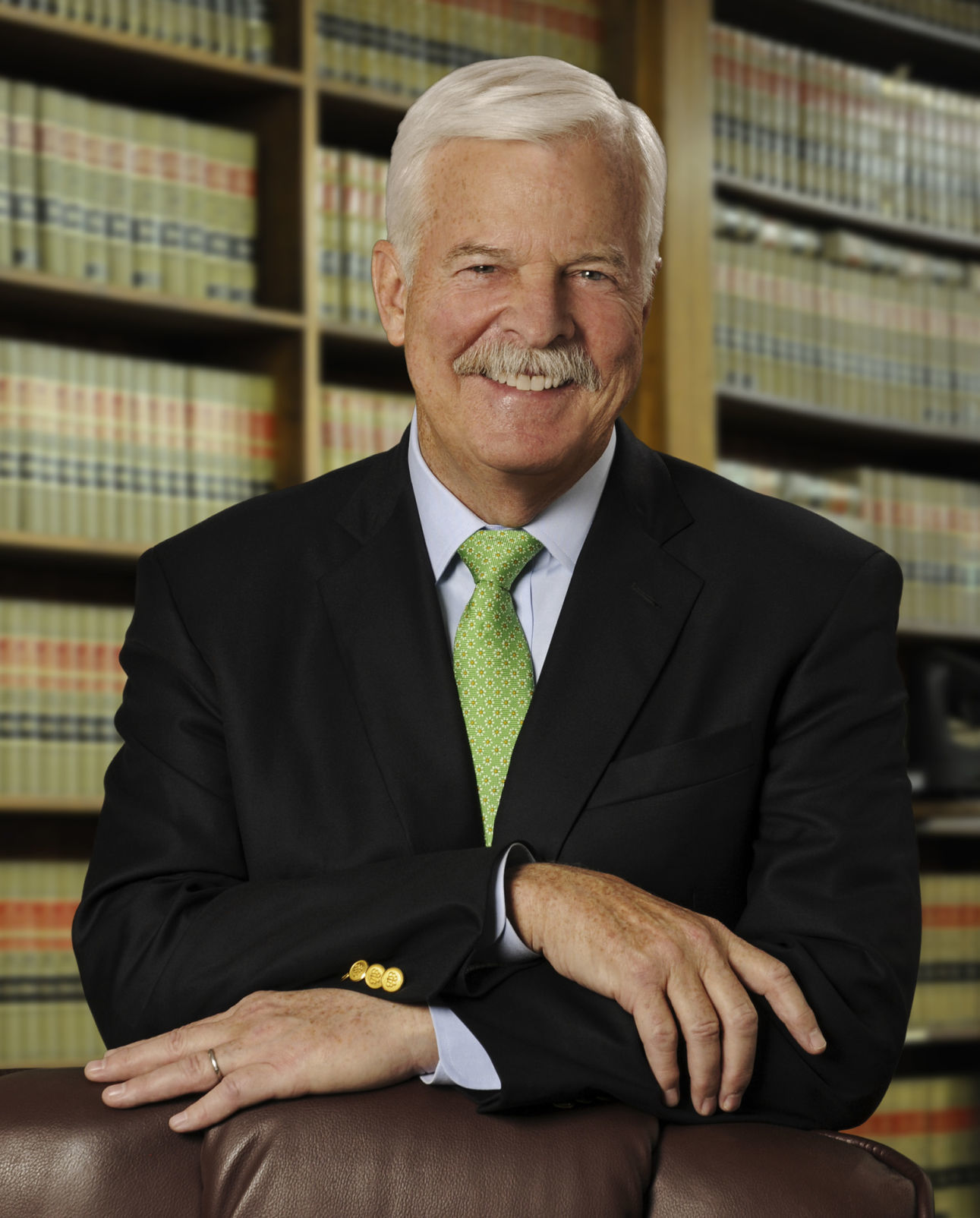 Denver auditor takes charge of enforcing new minimum wage requirements