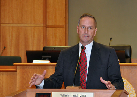 Leonard wins resounding vote to fill Keyser vacancy