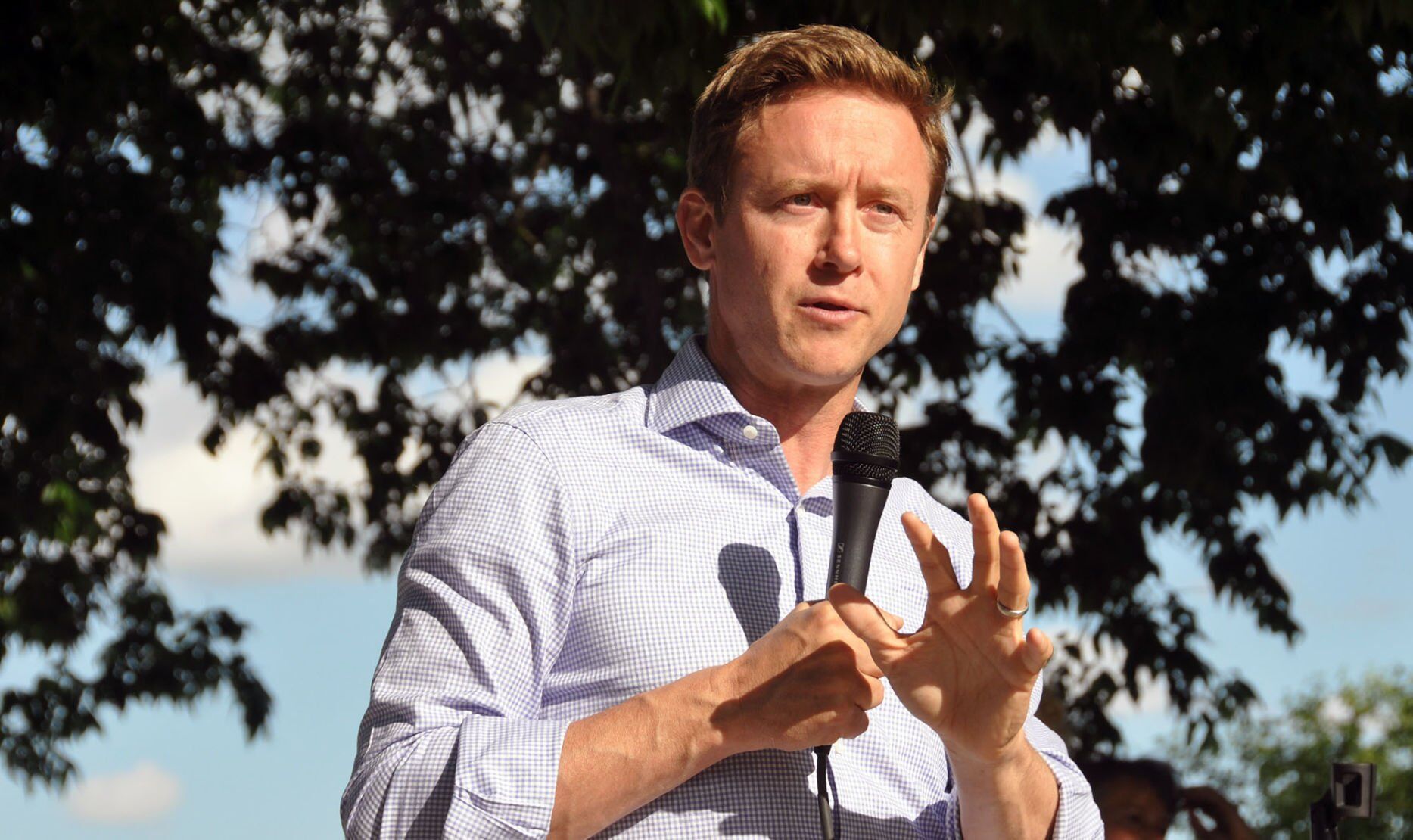 Denver mayoral candidate Mike Johnston pledges to end homelessness in first term