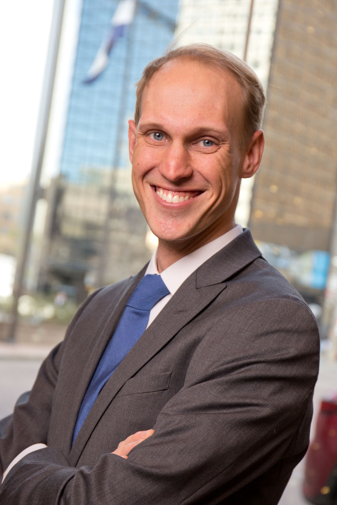 THE PODIUM | Electric cars are leaving gas guzzlers in the dust