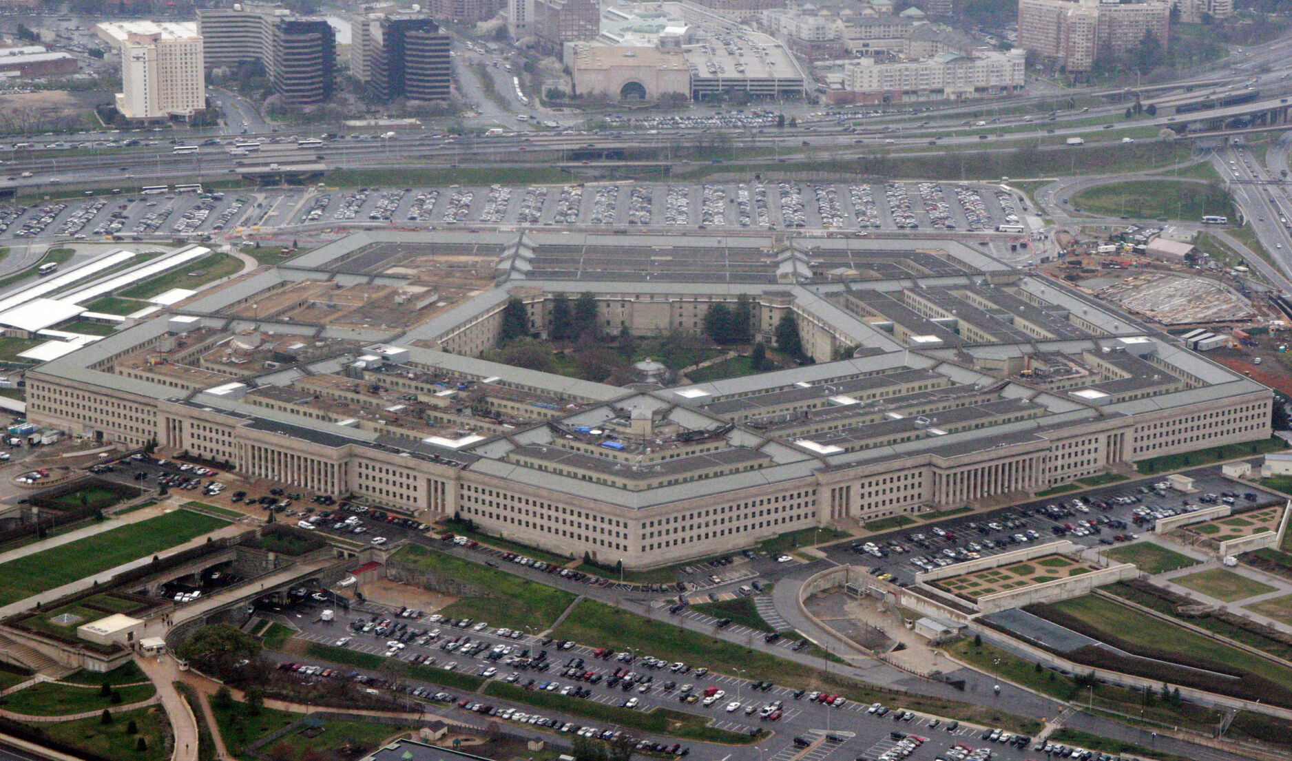 Pentagon determined to crack down on leaks, according to leaked material