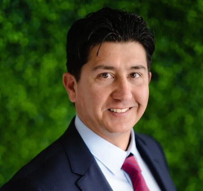 Brian Urdiales, HD 63