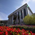 09xx22-dg-news-RalphLCarrColoradoJudicialCenterMug01.JPG