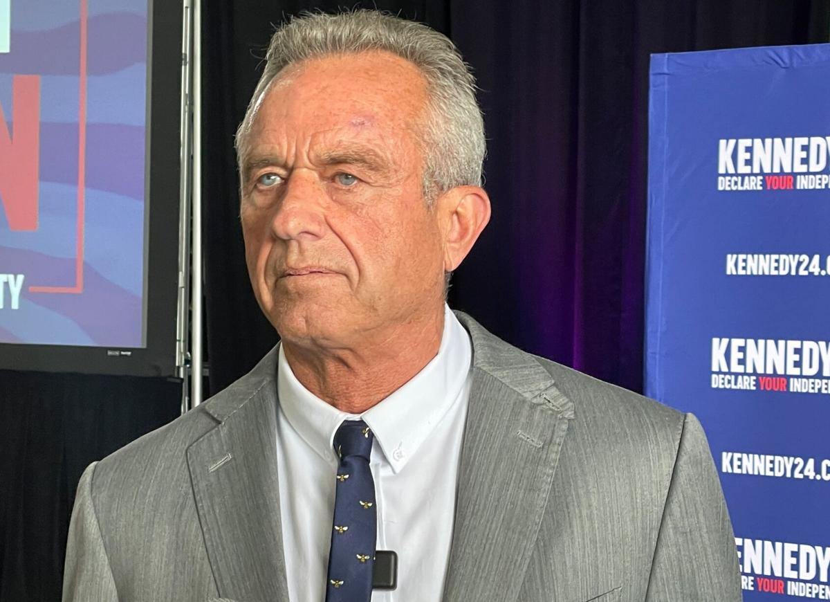 Robert F Kennedy Jr at Aurora rally