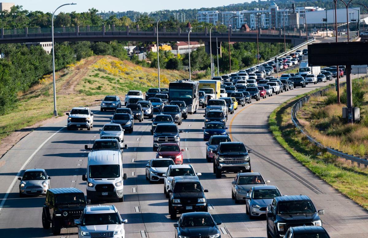 100823-news-growth-traffic 1.jpg