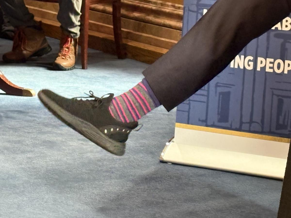 Polis socks SotS