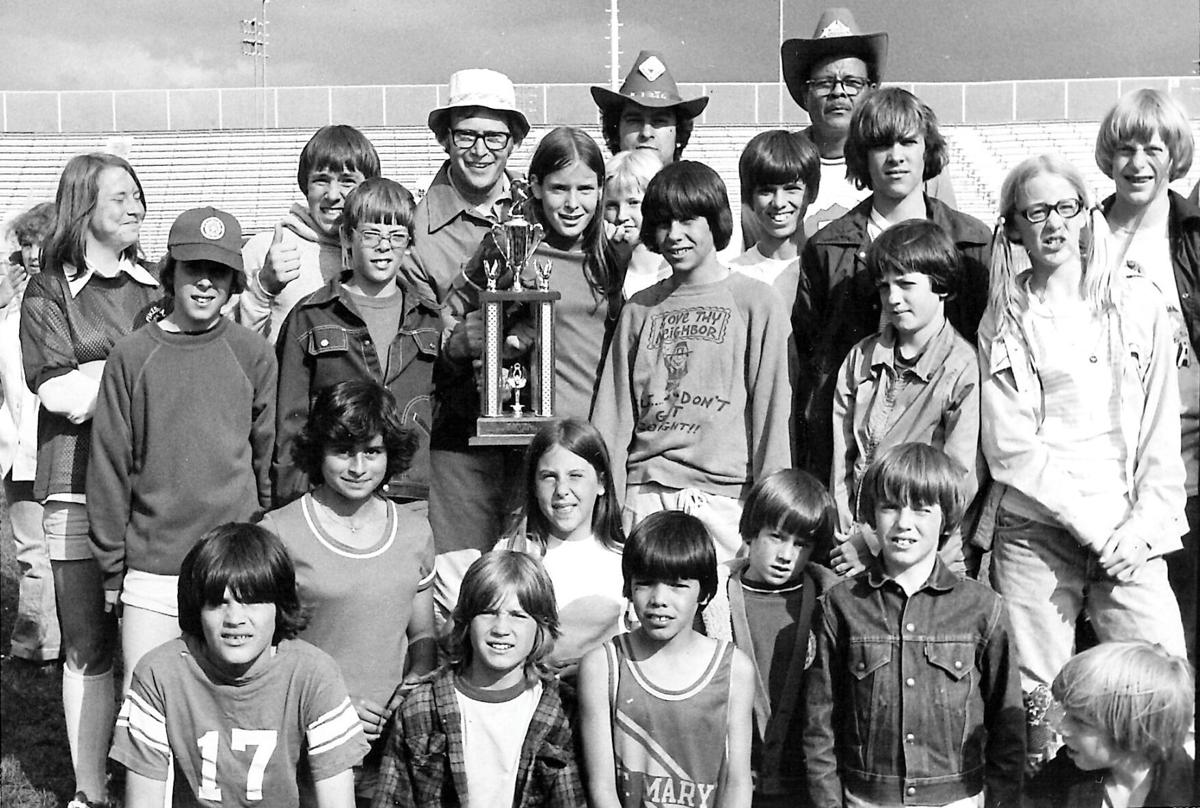 DR-students win trophy-track n field-1978