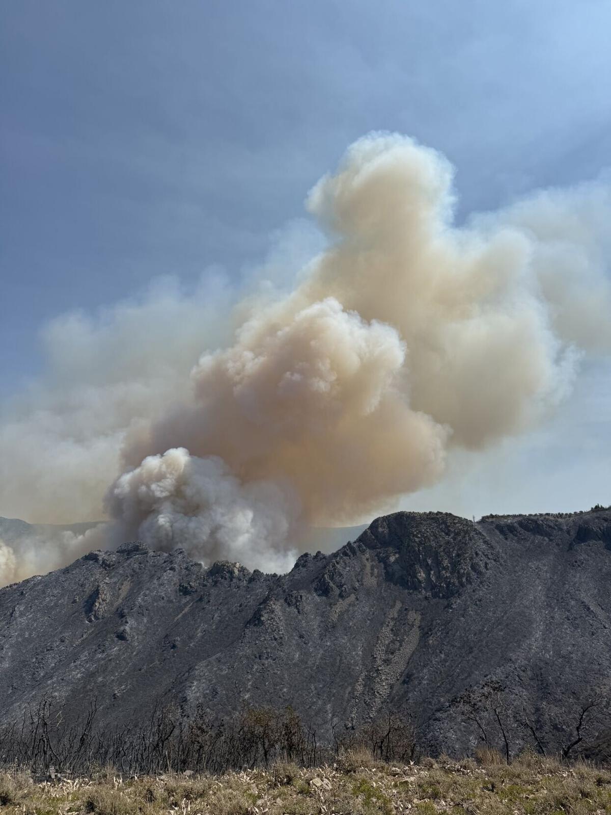 Turner Gulch fire, smoke - July 14, 2025