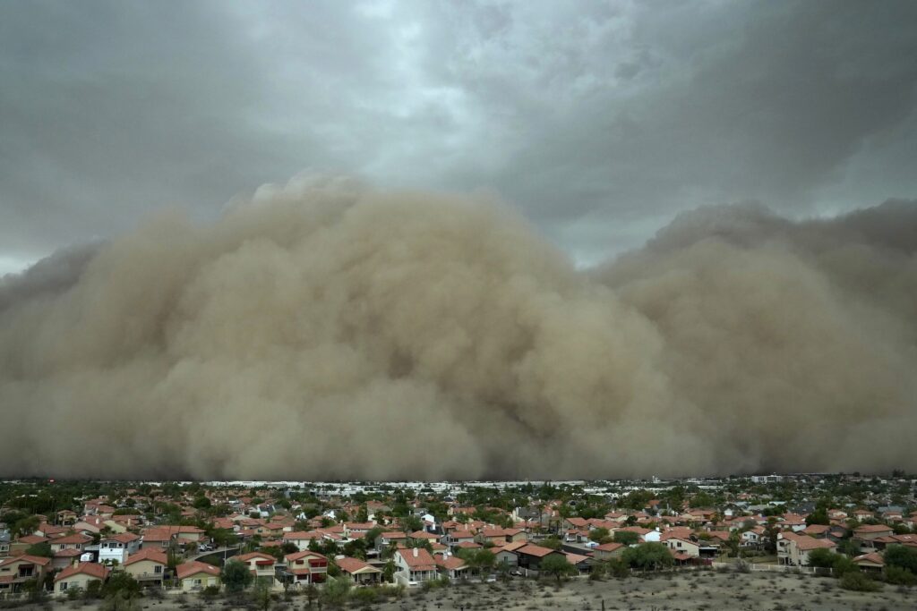 Power restored after fearsome dust storm rips through Phoenix area | OUT WEST ROUNDUP