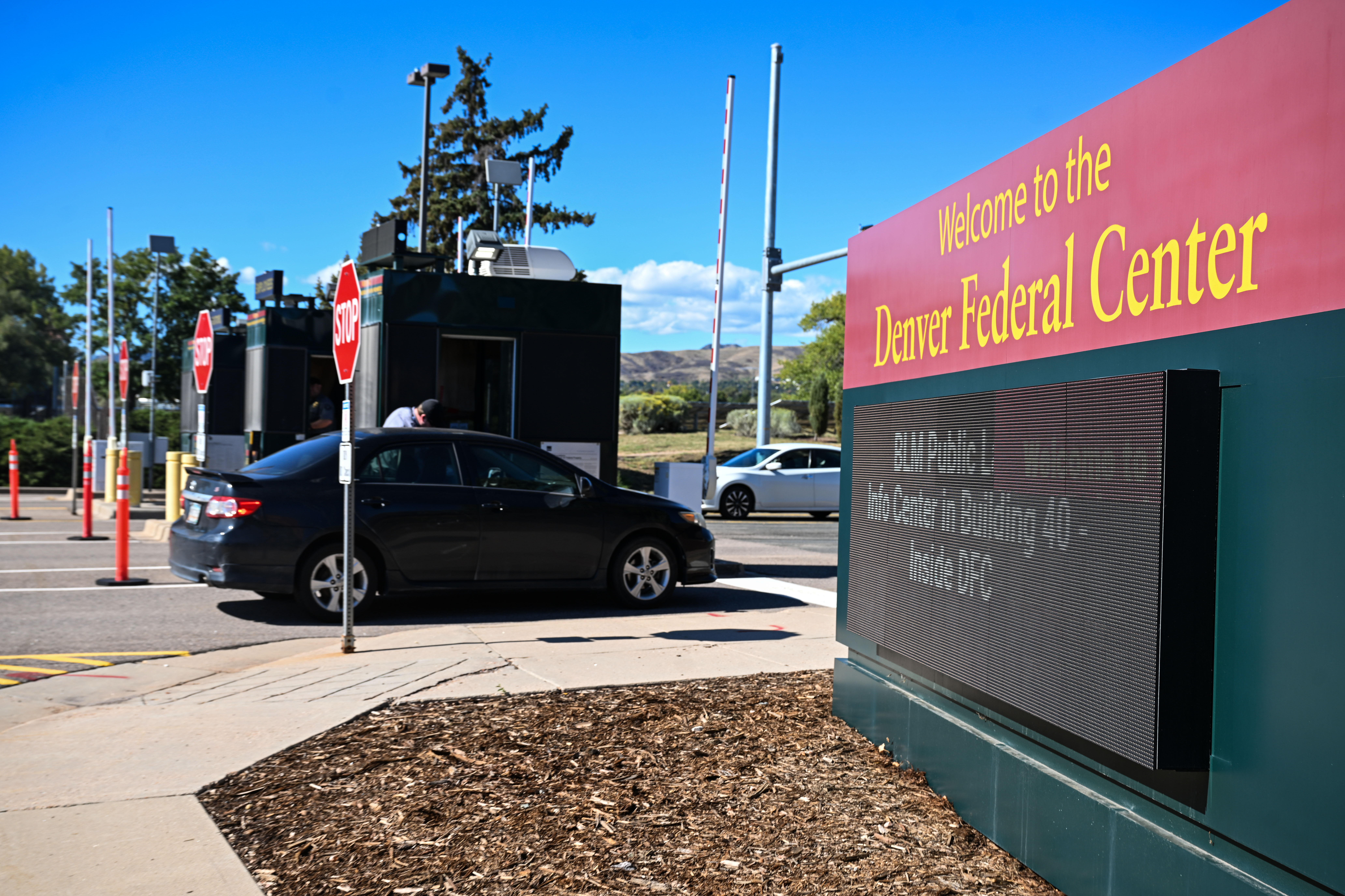 How many federal employees have been furloughed in Colorado?