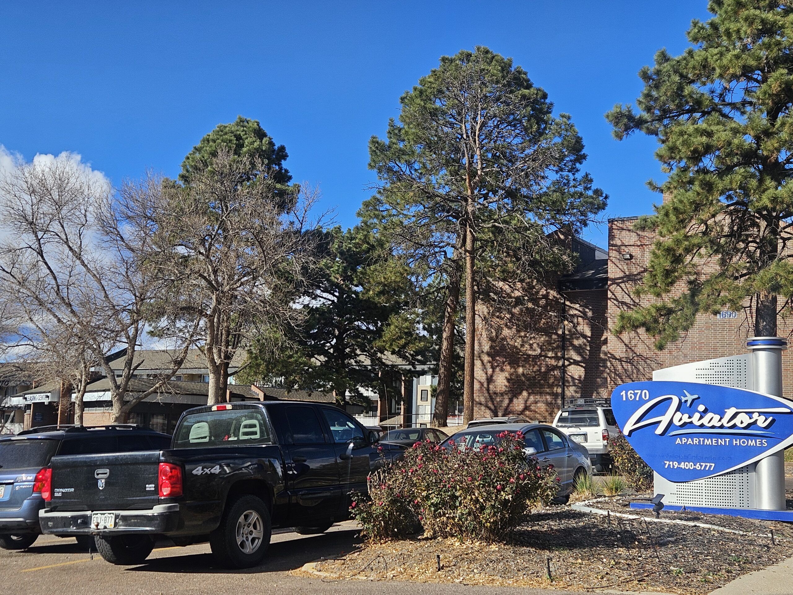 Tenants’ union at private, market-rate apartments in Colorado Springs call for improved living conditions