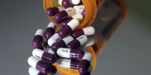 UK and US agree zero-tariff deal on pharmaceuticals