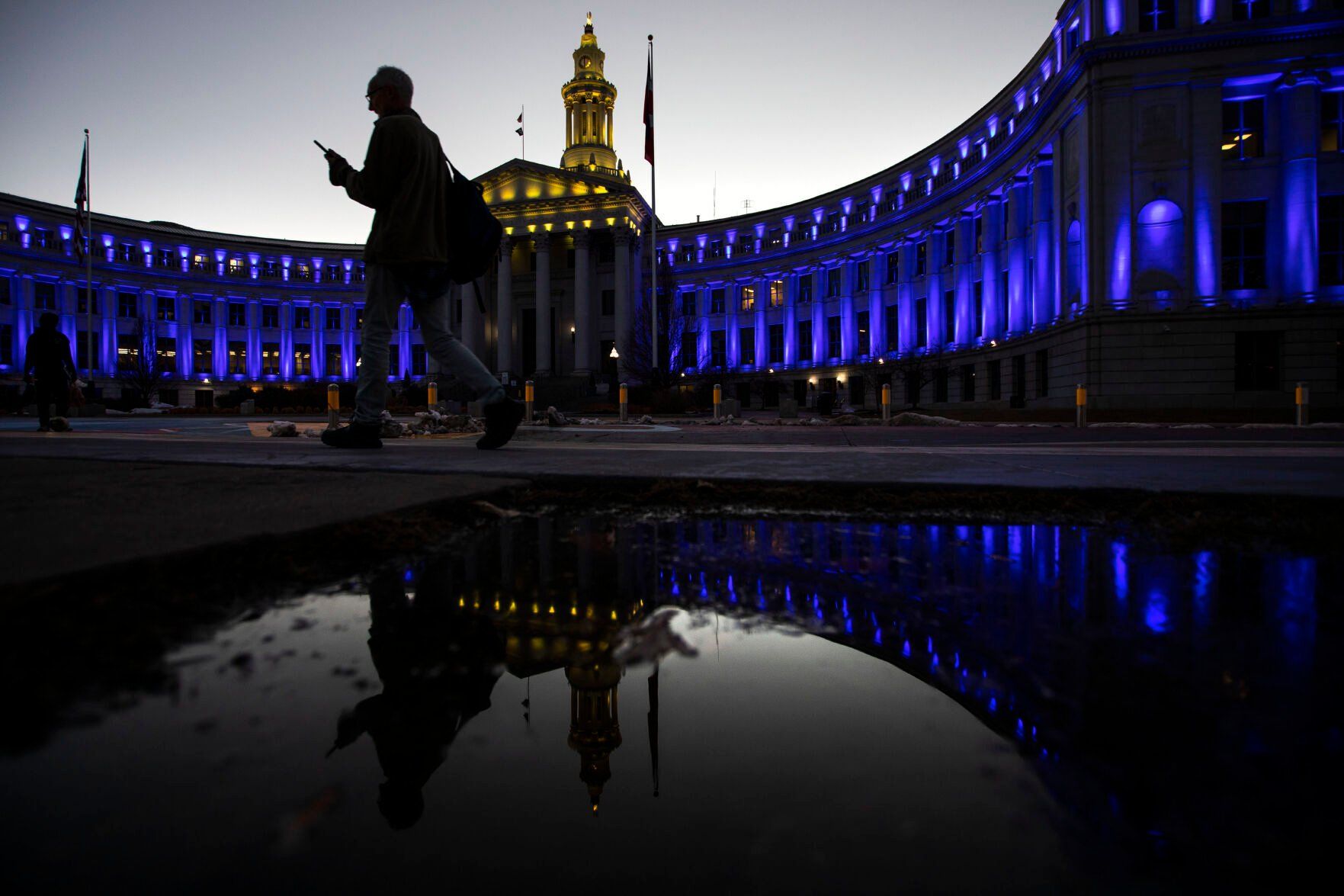 Denver to consider $27 million body camera contract, DPD overtime